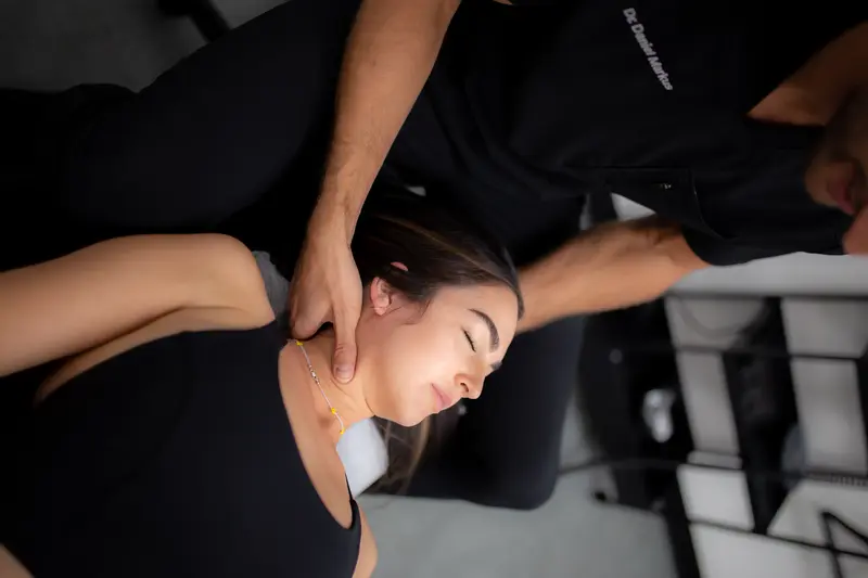 X-ray analysis for posture correction diagnosis